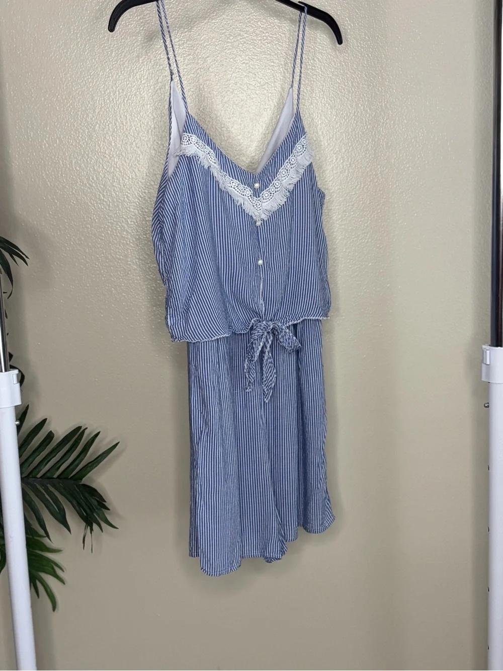 Blue White Striped Lace Trim Tie Front Romper Size Large
